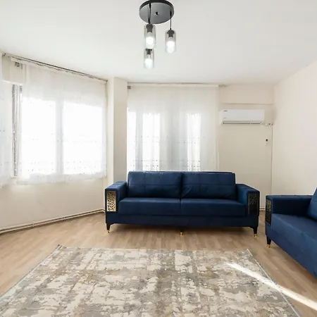 Spacious 2 Bdrm Apart In *